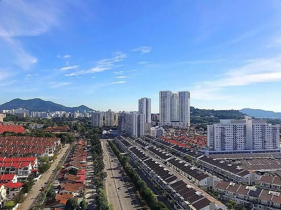 Setia Tri-Suite George Town Apartment